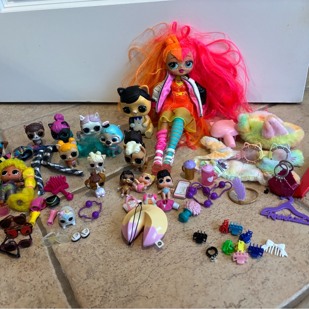 L.O.L Surprise Pets Babies Accessories Pink Dolls Lot Neonlicious Fashion